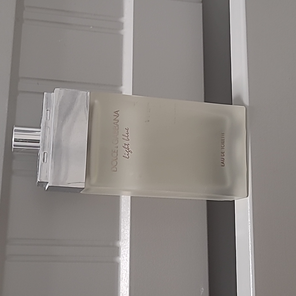 Dolce & Gabbana Light Blue perfume 💙